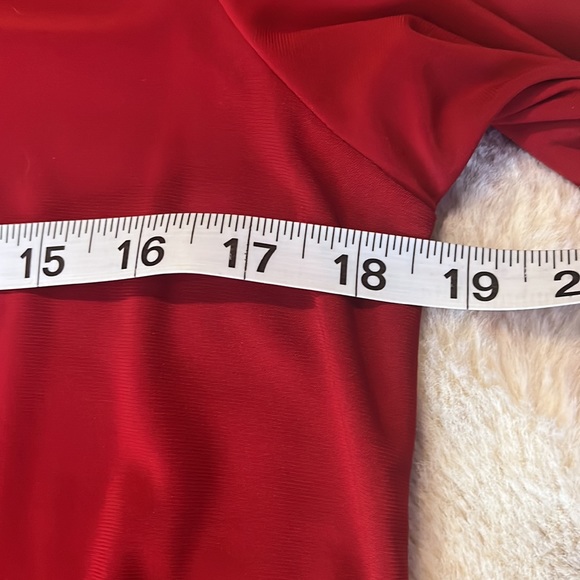 Clara Sun Woo | Twist Tie Tunic Top Asymmetrical Hem 3/4 sleeves in Red | Small - Picture 12 of 14